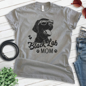 Black Lab Mom T-shirt