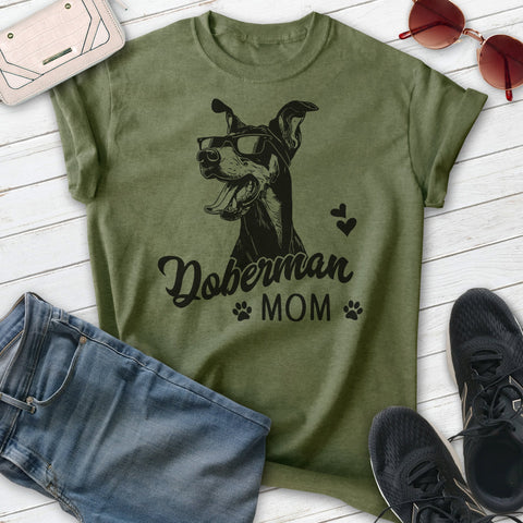 Doberman Mom T-shirt