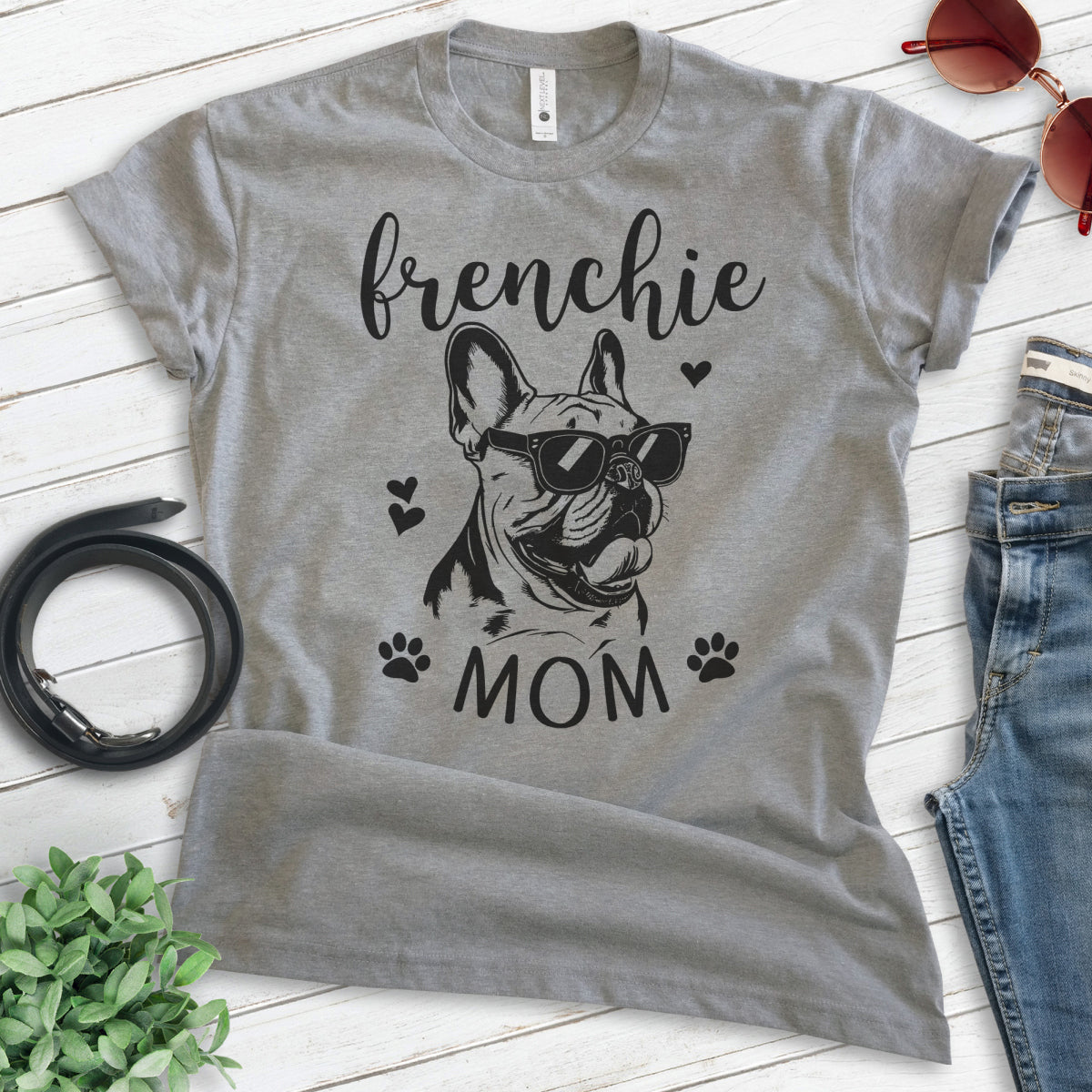 Frenchie Mom T-shirt