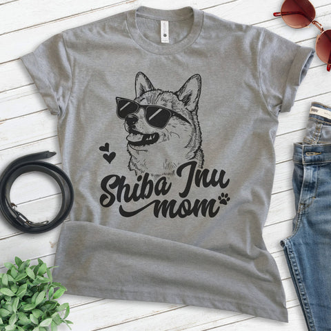 Shiba Inu Mom T-shirt